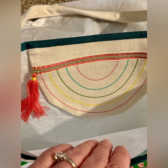 Benefit Cosmetics Beach Please Hoola Clear Large Tote Bag - Picture 3 of 3